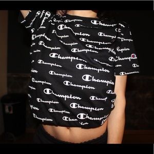 Champion Women’s Crop T-Shirt Allover Logo Print